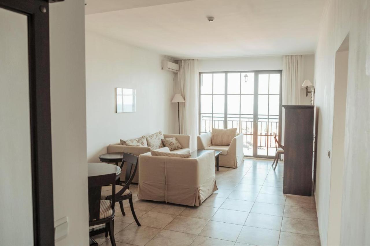 Vita Rama Holistic Hotel And Retreats - Vegan Full Board Obzor Bagian luar foto
