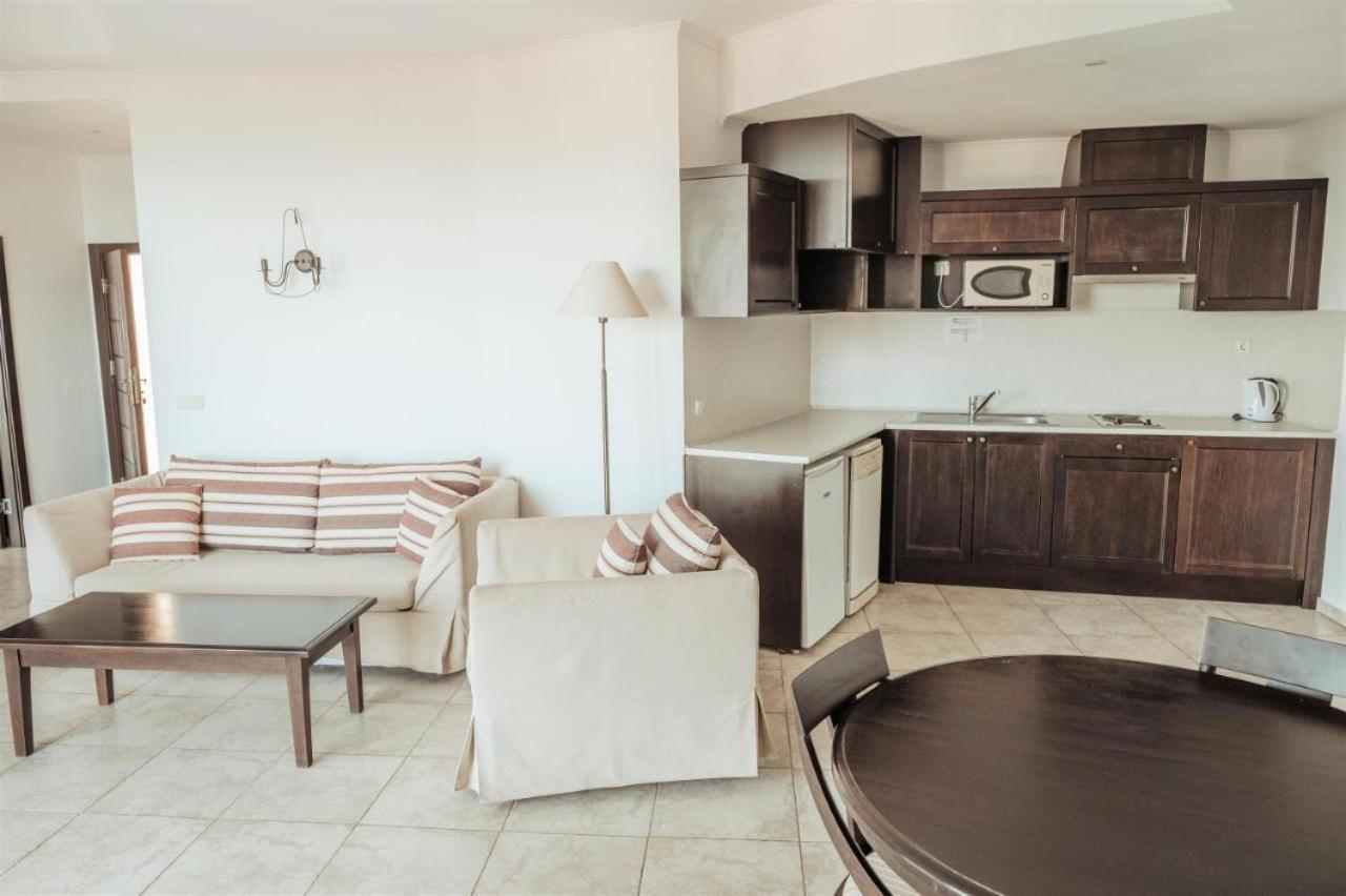 Vita Rama Holistic Hotel And Retreats - Vegan Full Board Obzor Bagian luar foto