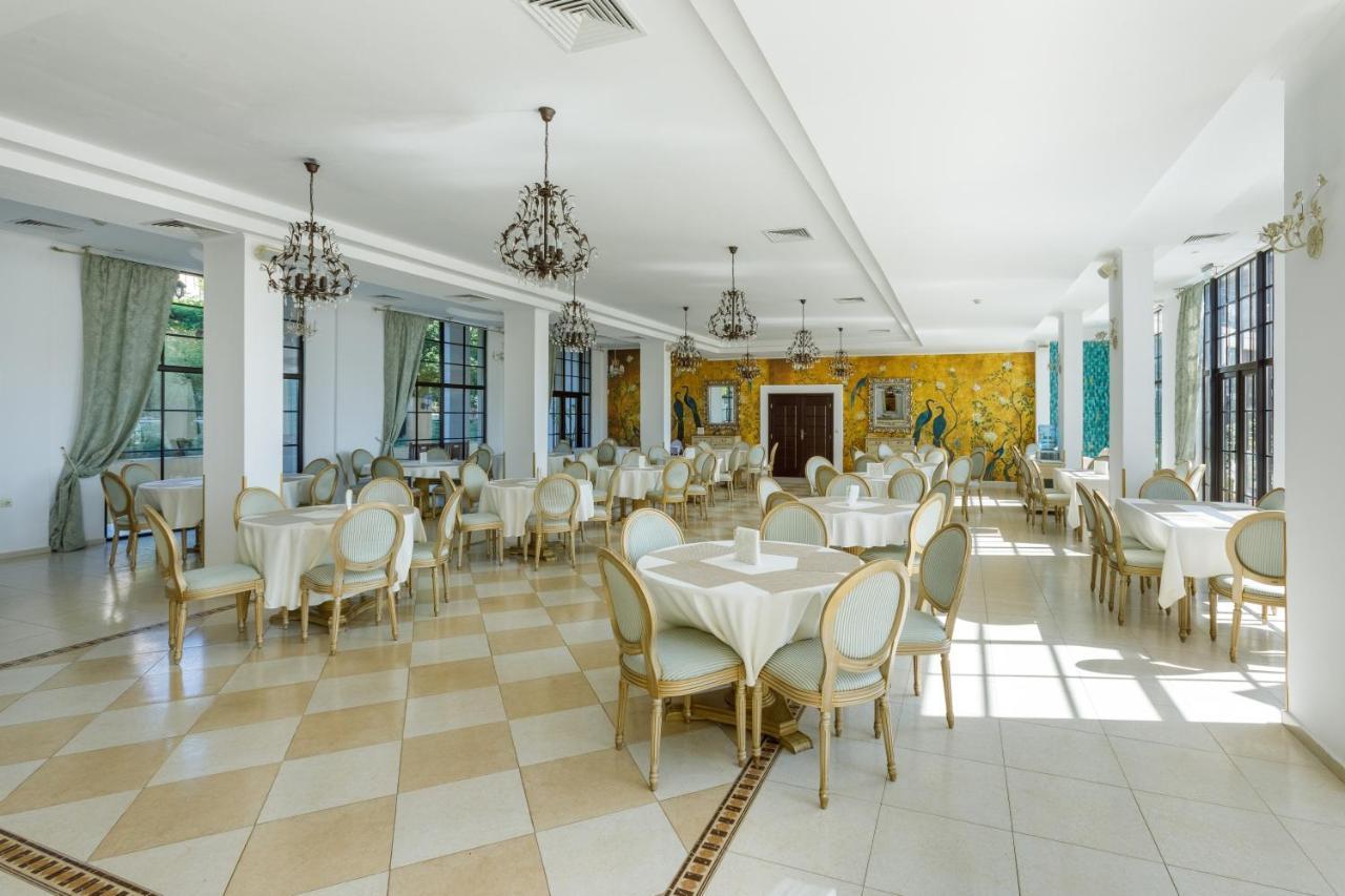 Vita Rama Holistic Hotel And Retreats - Vegan Full Board Obzor Bagian luar foto